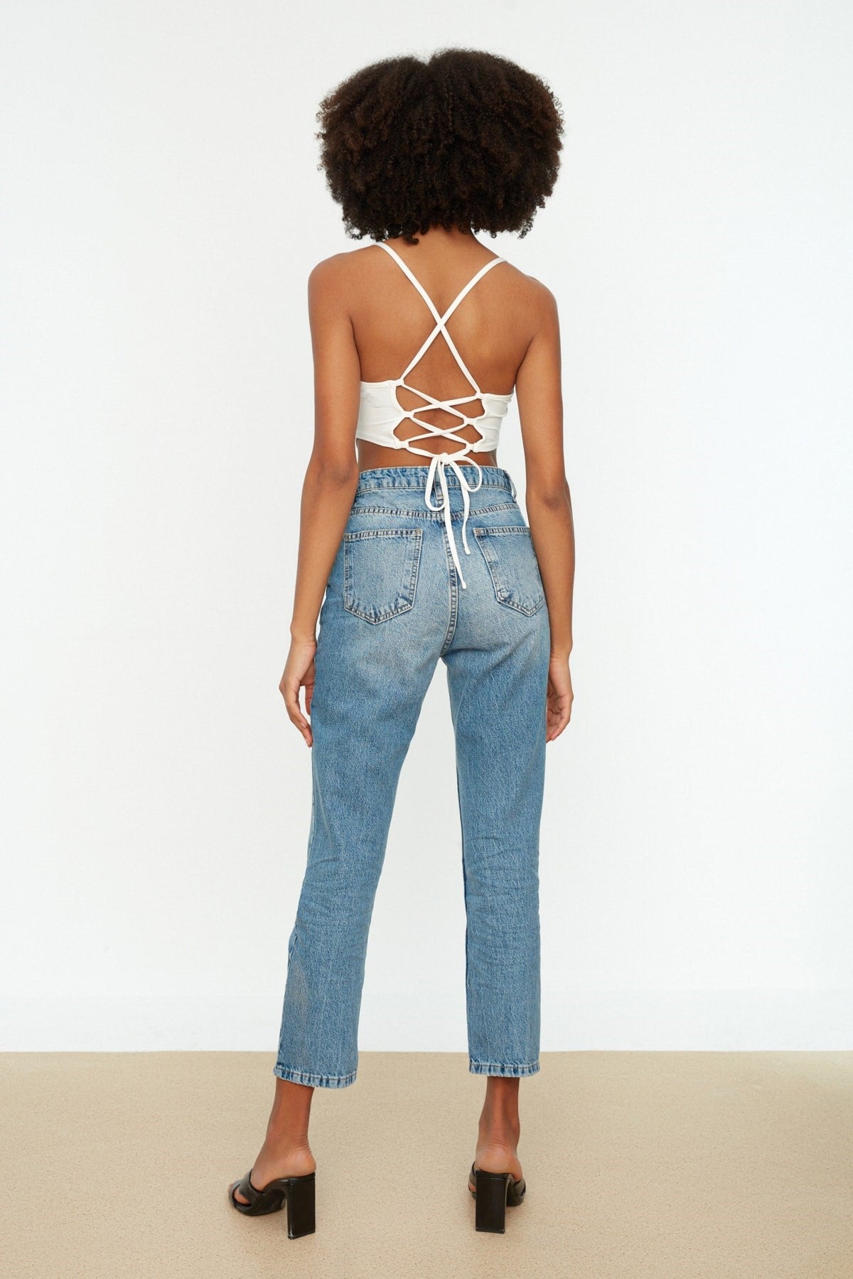 Blue Ripped Detailed High Waist Straight Jeans Twoss22je0431