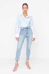 Light Blue High Waist Mom Jeans Twoss21je0016