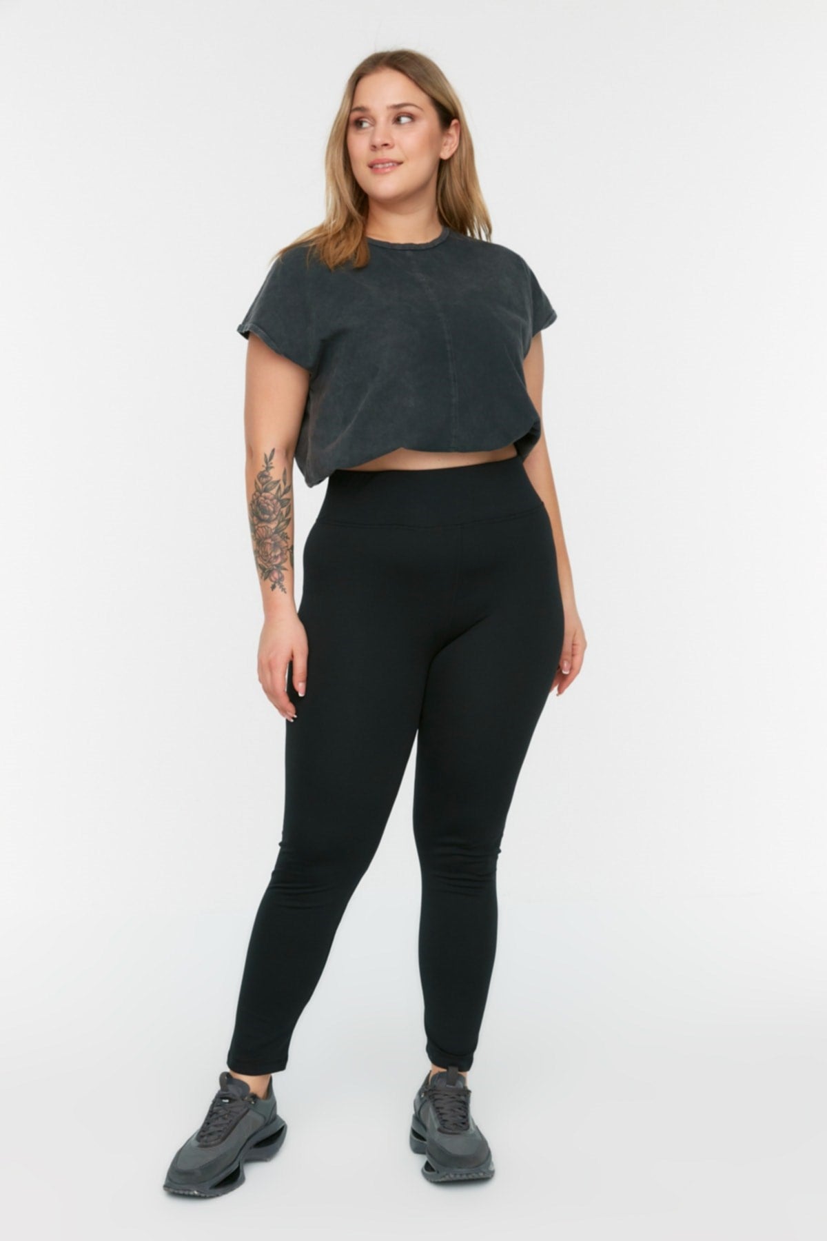 Black Knitted Leggings Tbbss22ta0026