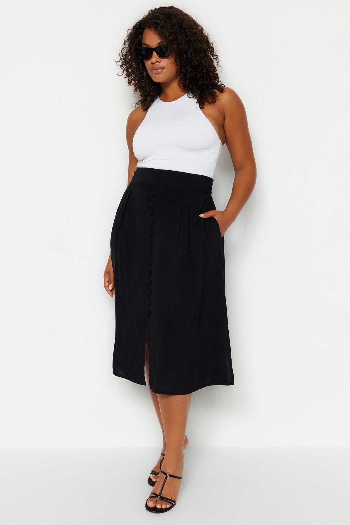 Black Slit Detailed Viscose Woven Skirt Tbbss23az00044