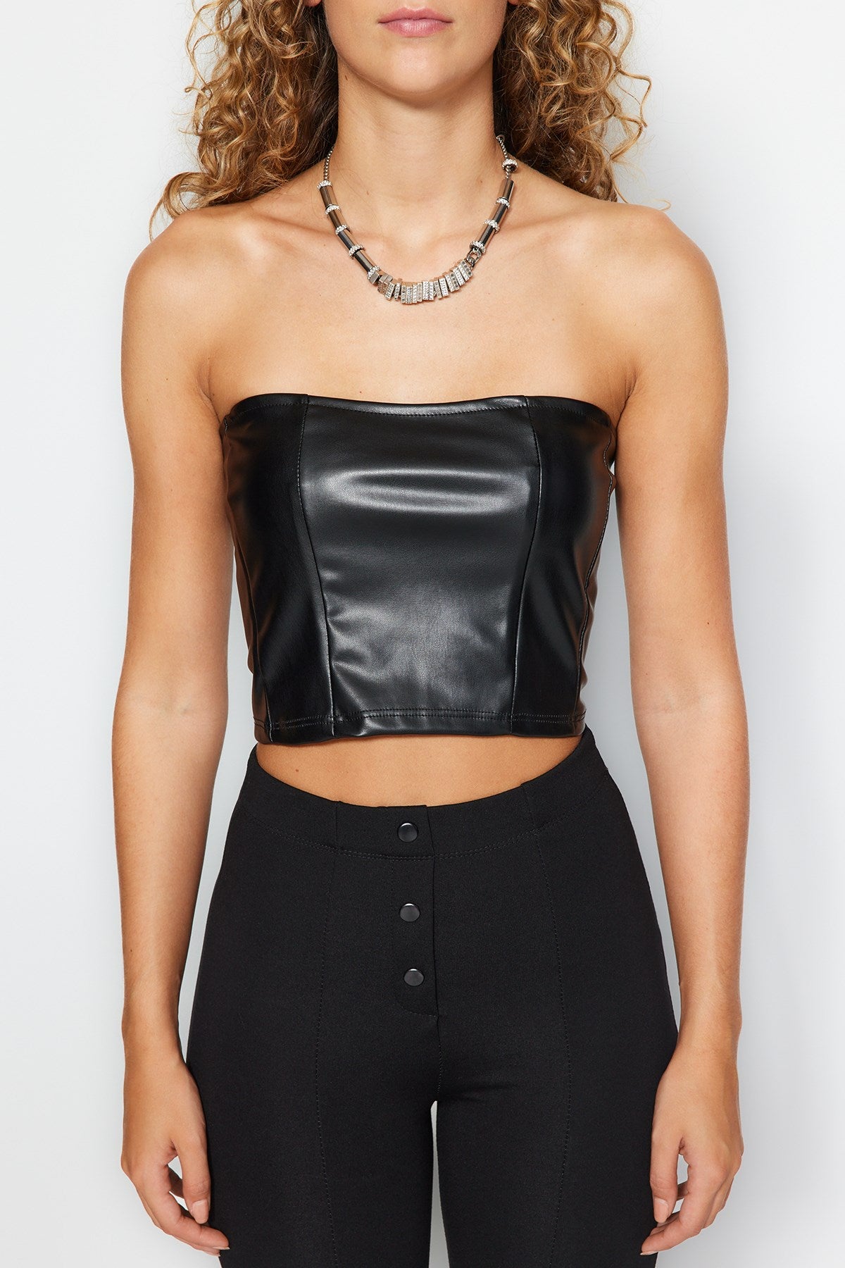 Black Faux Leather Strapless Back Zipper Crop Bustier Twoaw24bs00003