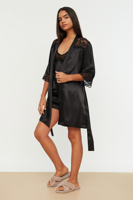 Black Lace Detailed Satin Dressing Gown Thmss21sb0001