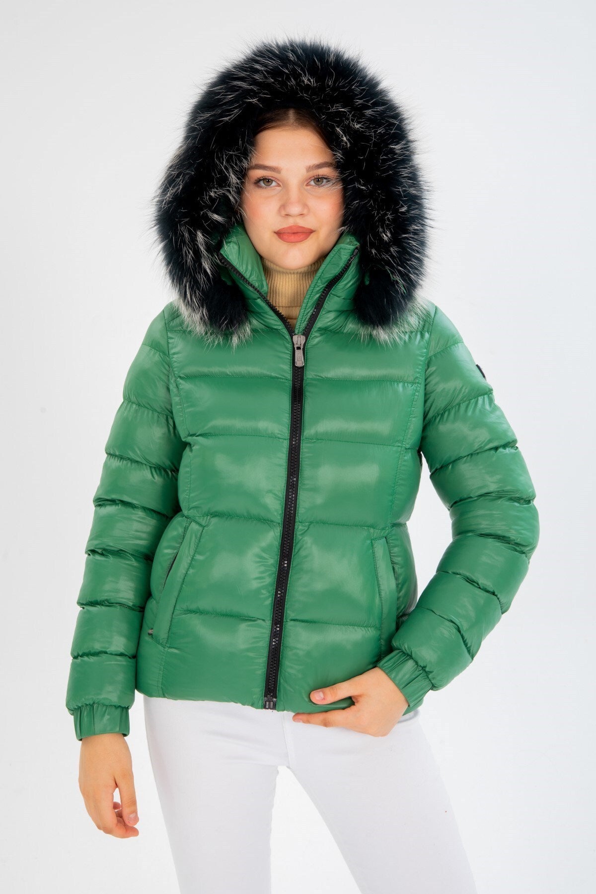 Women's Short Removable Fur Hooded Padded Inflatable Coat 8347 Gfx8347