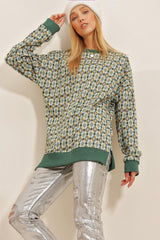 Women's Green Crew Neck Ethnic Pattern Slit Sweatshirt Alc-x10878