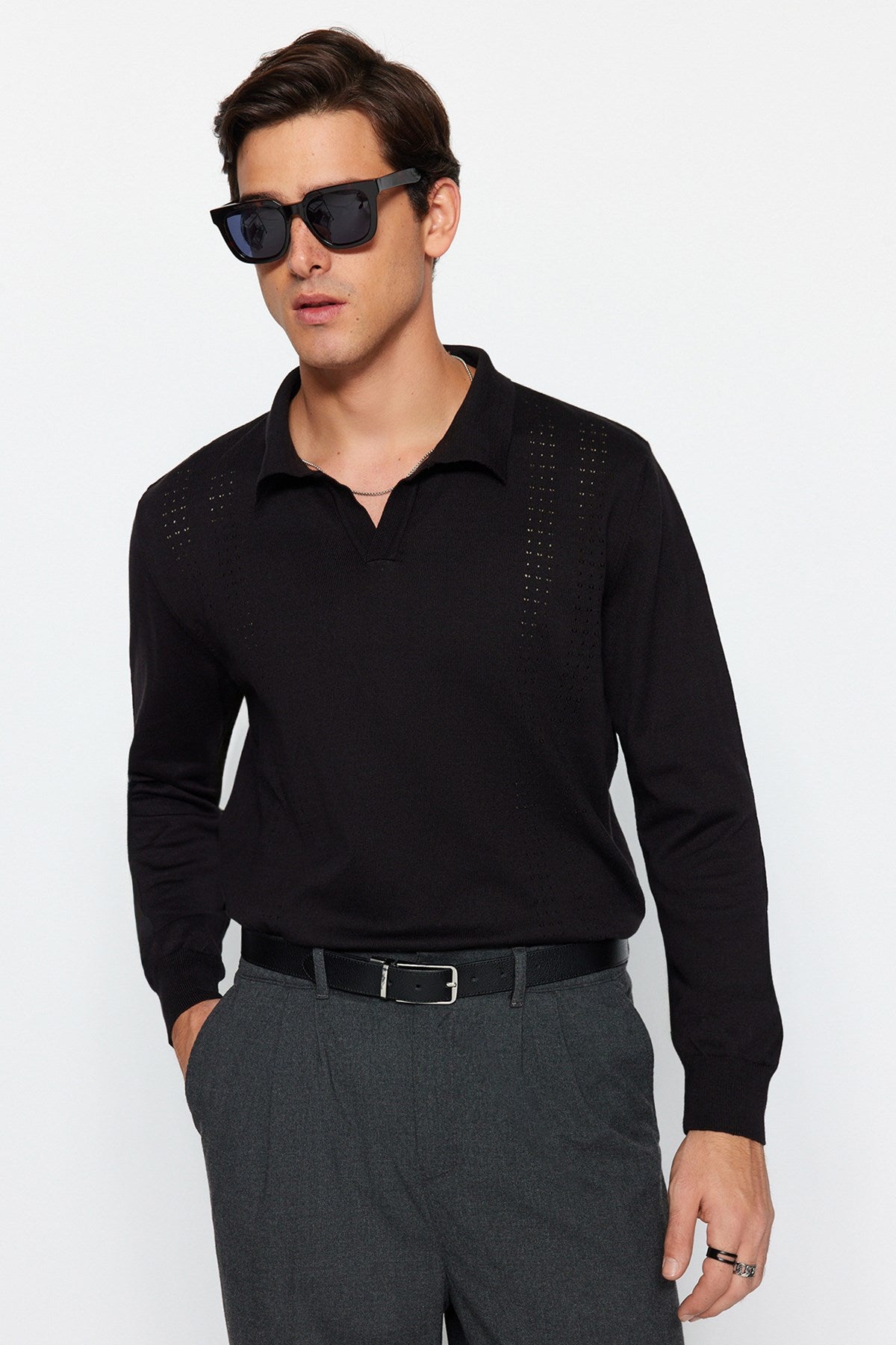 Men's Black Regular Fit Polo Neck Openwork And Line Detailed Cotton Knitwear Sweater Tmnaw24kz00068