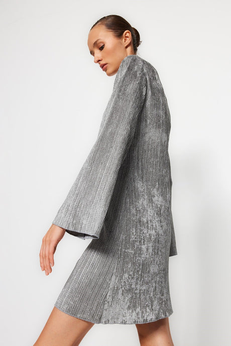 Grey Pleated Velvet A Cut/bell Form Kayak Collar Flare/spanish Sleeve Mini Knitted Dress Twoaw24el00