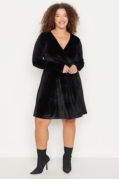 Black Double Neck Velvet Dress Tbbaw23ah00117