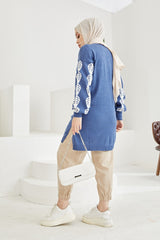 Sleeve Embroidered Knitwear Sweater Kyd100