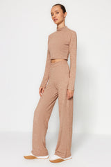 Brown Straight Collar Chunky Crop And Wide Legg/wide Leg Knitted Bottoms Top Suit Twoaw24au00077