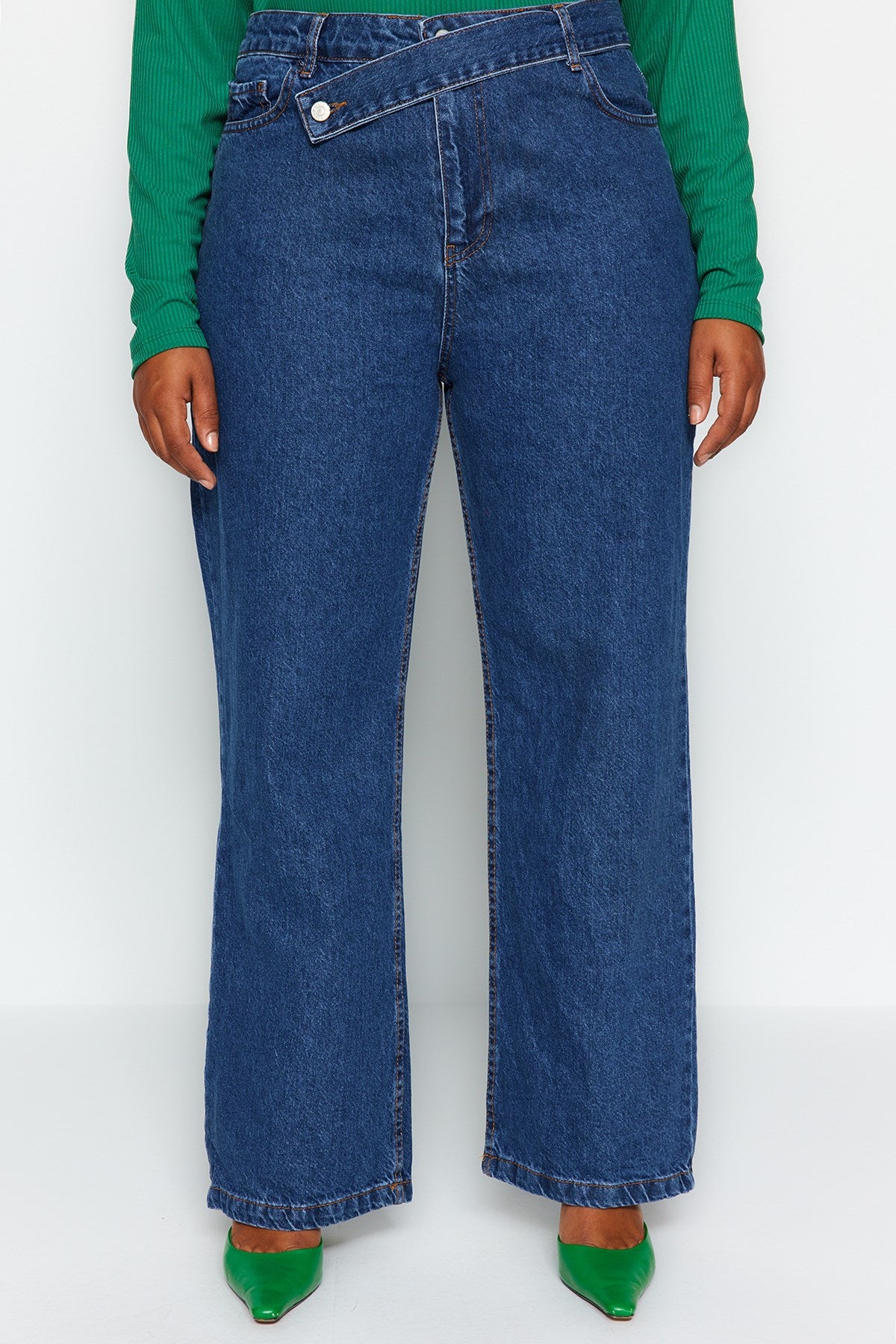 Blue Regular Waist Additional Feature Not Available Straight Plus Size Jeans Tbbaw24cj00003