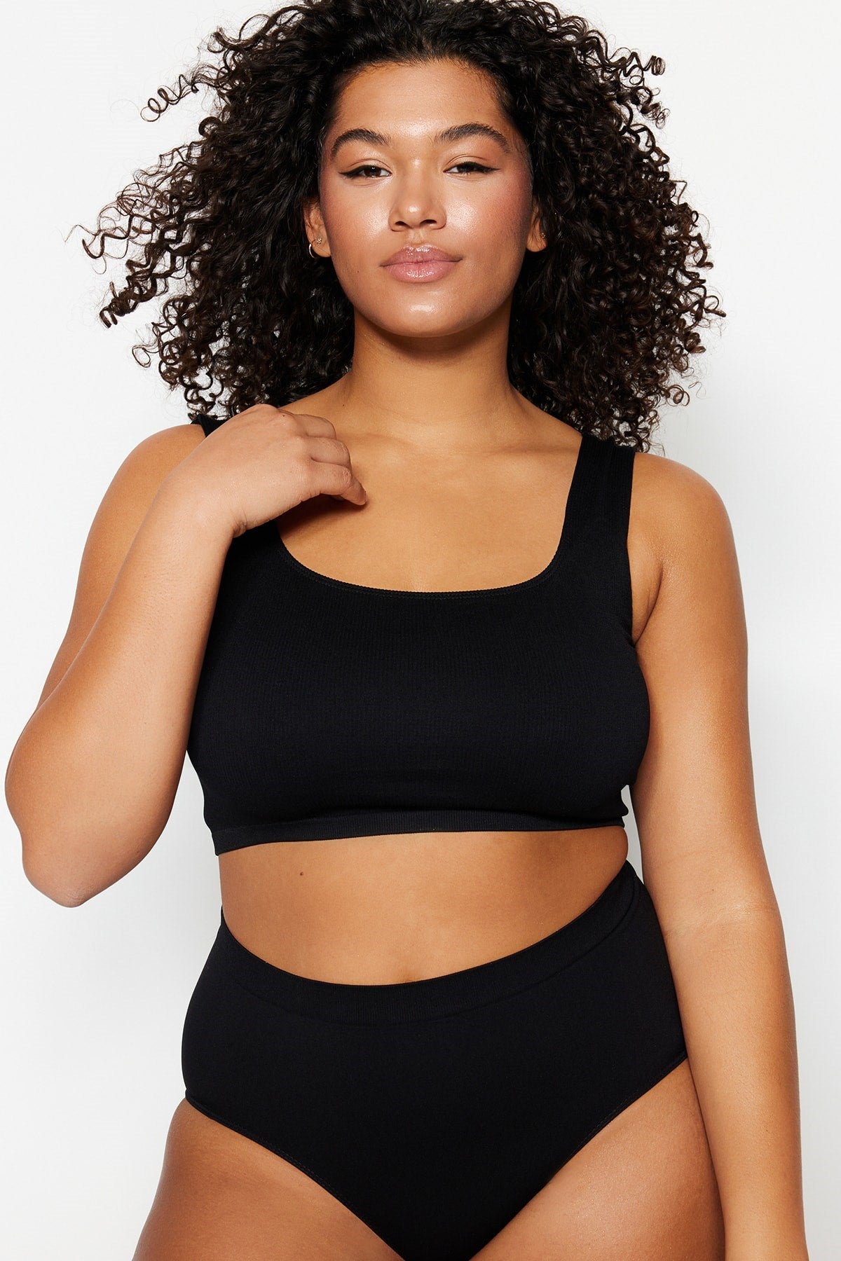 Black Seamless Bra Tbbss23cw00000