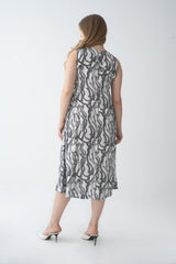 Plus Size Patterned Pool Neckline Cotton Sleeveless Dress 230440021