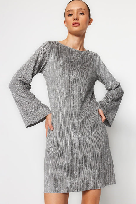 Grey Pleated Velvet A Cut/bell Form Kayak Collar Flare/spanish Sleeve Mini Knitted Dress Twoaw24el00