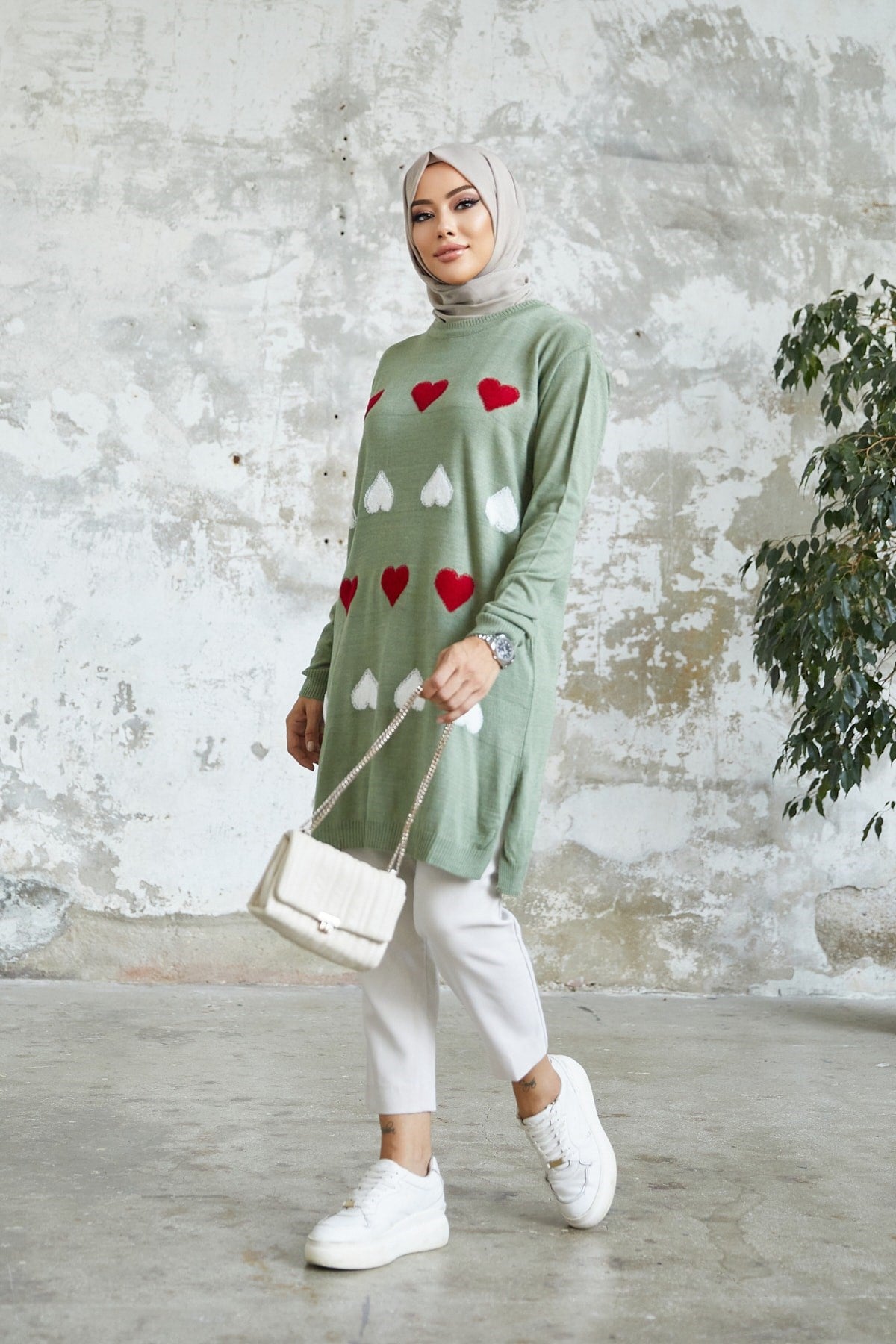 Heart Pattern Knitwear Sweater Mkt100