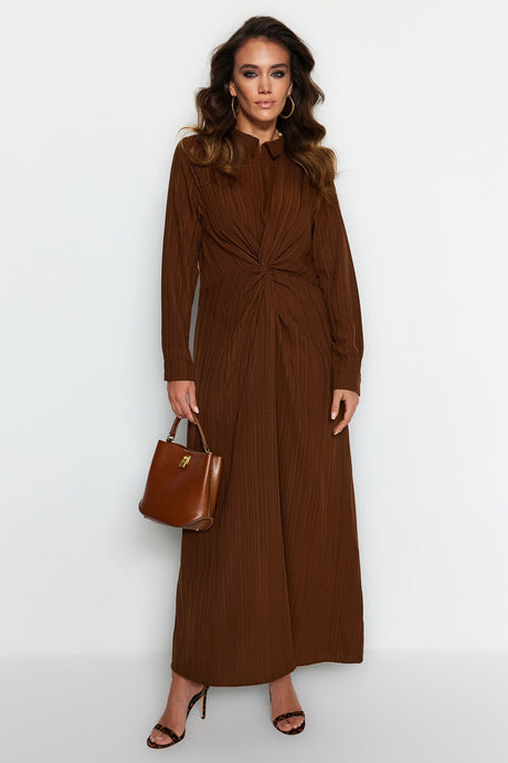 Brown Front Knot And Zipper Detailed Woven Dress Tctss23eb00137